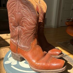 Cats Paw CowBoy Boots